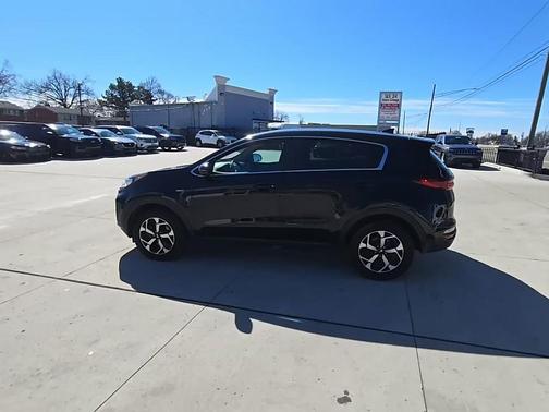 Black Cherry Pearl 2020 Kia Sportage LX