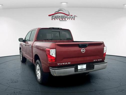 2019 Nissan Titan SV