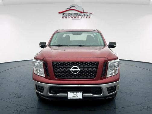 2019 Nissan Titan SV