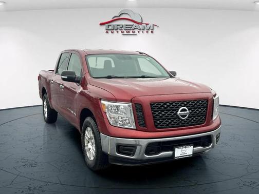 2019 Nissan Titan SV