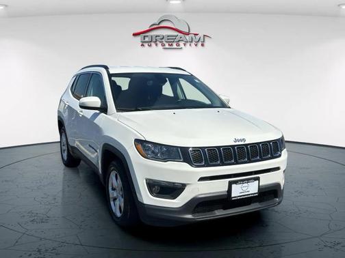 White Clearcoat 2019 Jeep Compass Latitude