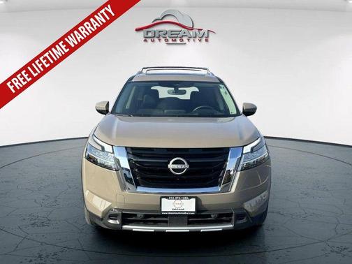 2023 Nissan Pathfinder Platinum 4WD