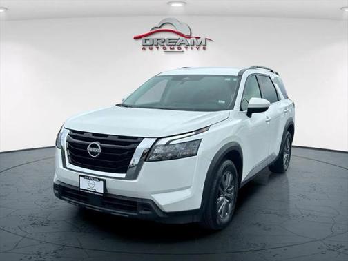 2024 Nissan Pathfinder SV 4WD