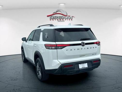 2024 Nissan Pathfinder SV 4WD