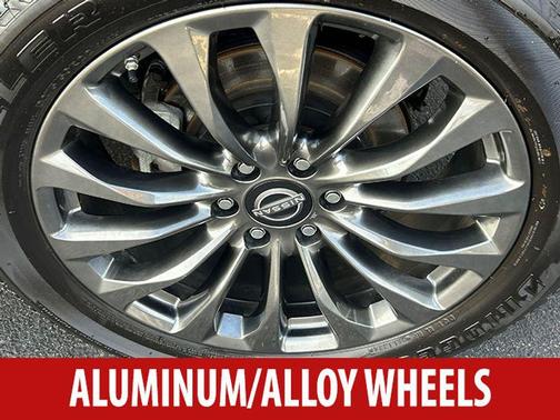 2024 Nissan Armada Platinum 2WD