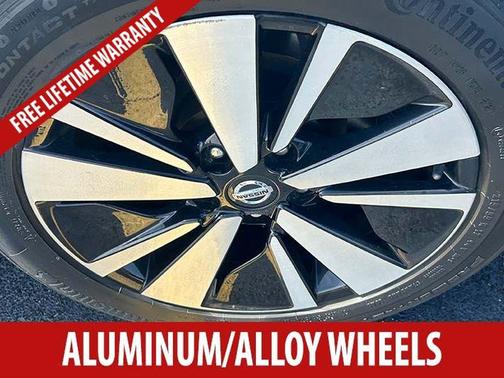 Brilliant Silver Metallic 2022 Nissan Altima 2.5 SV