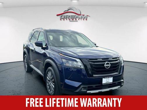 2025 Nissan Pathfinder SL 4WD