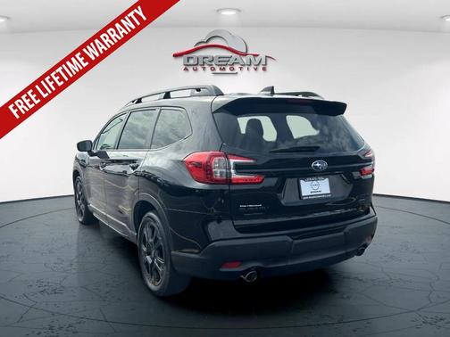 Crystal Black Silica 2023 Subaru Ascent Onyx Edition 7-Passenger