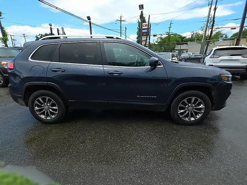 Blue Shade Pearlcoat 2019 Jeep Cherokee Latitude Plus