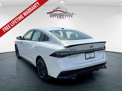 Aspen White Tricoat 2026 Nissan Sentra SR