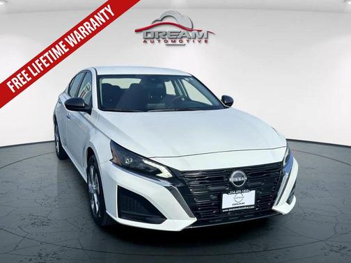2025 Nissan Altima S FWD