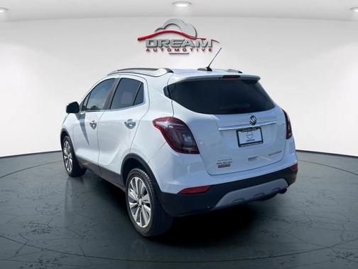 Summit White 2018 Buick Encore Preferred