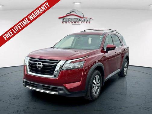 2024 Nissan Pathfinder SL FWD