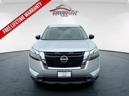 2025 Nissan Pathfinder S 4WD