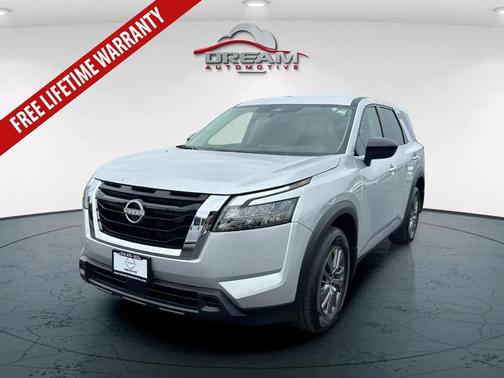 2025 Nissan Pathfinder S 4WD