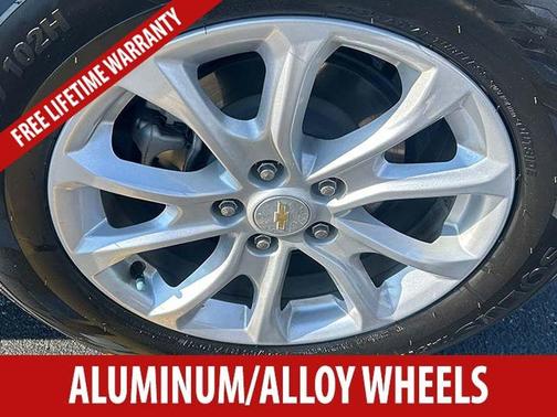 Summit White 2020 Chevrolet Equinox 1LT