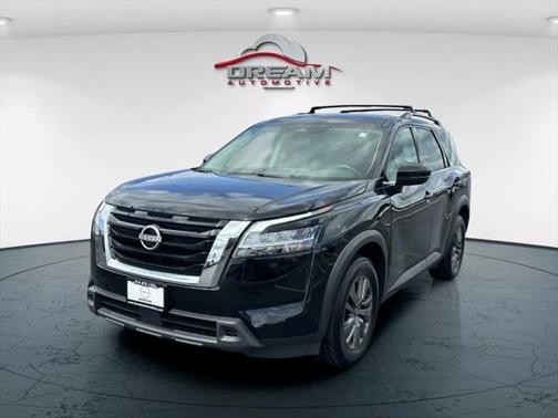 2022 Nissan Pathfinder SV 4WD