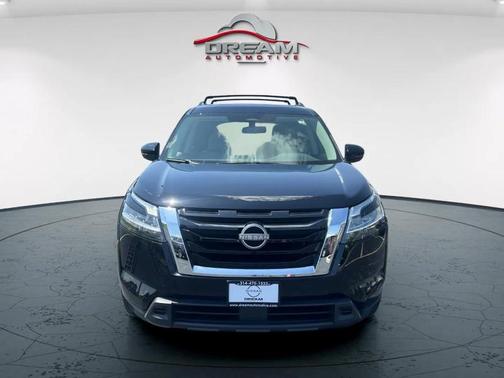 2022 Nissan Pathfinder SV 4WD