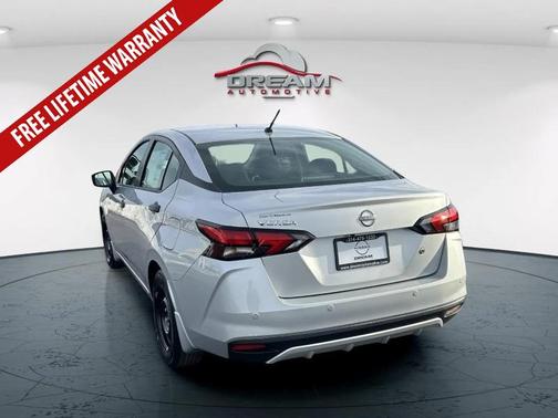 2025 Nissan Versa 1.6 S