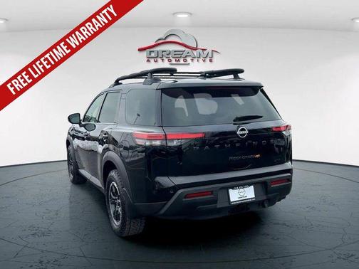 2025 Nissan Pathfinder Rock Creek 4WD