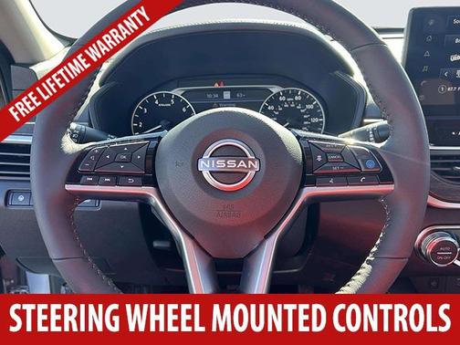 2025 Nissan Altima SL FWD
