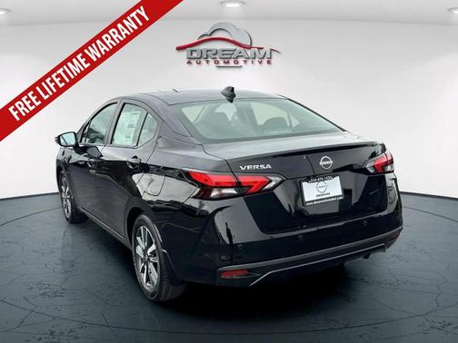 2025 Nissan Versa 1.6 SV