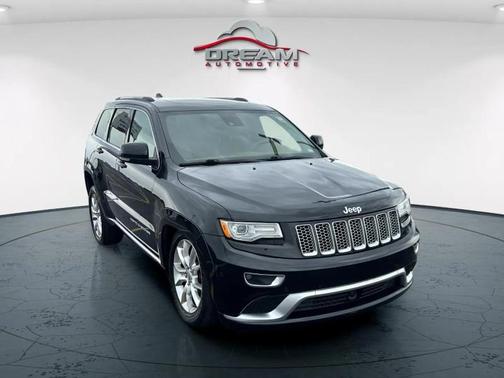 Brilliant Black Crystal Pearlcoat 2015 Jeep Grand Cherokee Summit