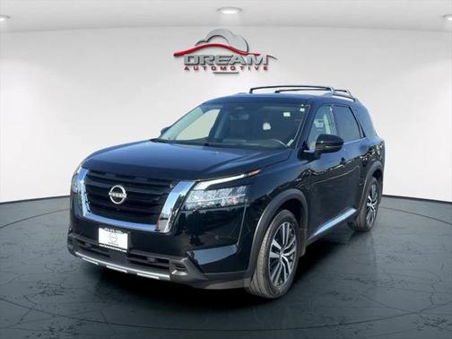 2023 Nissan Pathfinder Platinum 4WD