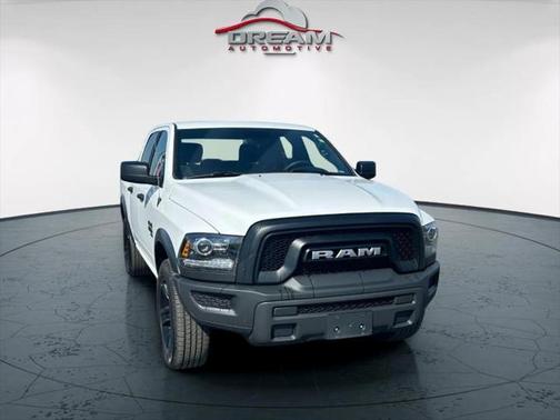 2024 RAM 1500 Classic Warlock Crew Cab 4x4 5'7' Box