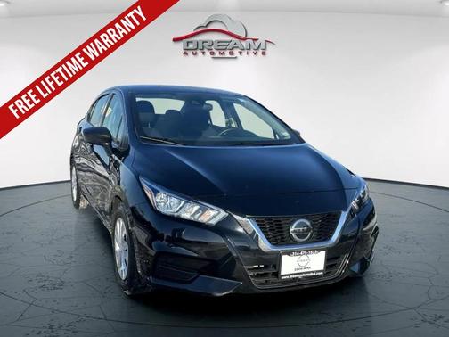 2022 Nissan Versa 1.6 S