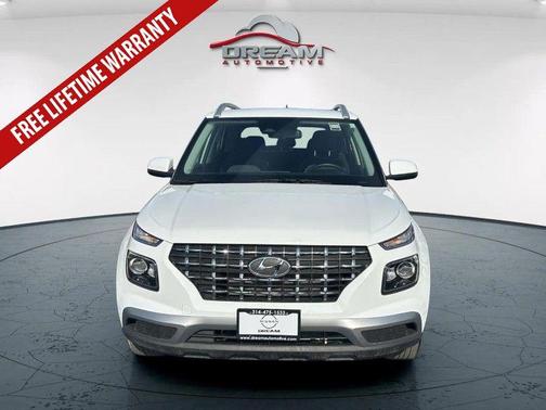 2024 Hyundai VENUE SEL