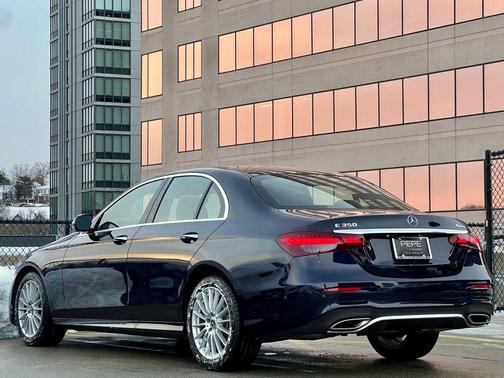 2022 Mercedes-Benz E-Class 4MATIC