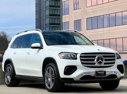 2024 Mercedes-Benz GLS 450 4MATIC