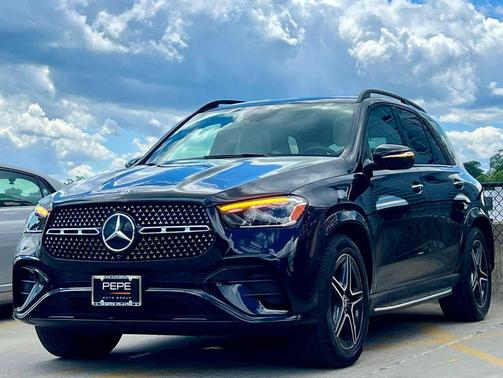 Black 2024 Mercedes-Benz GLE 450 4MATIC