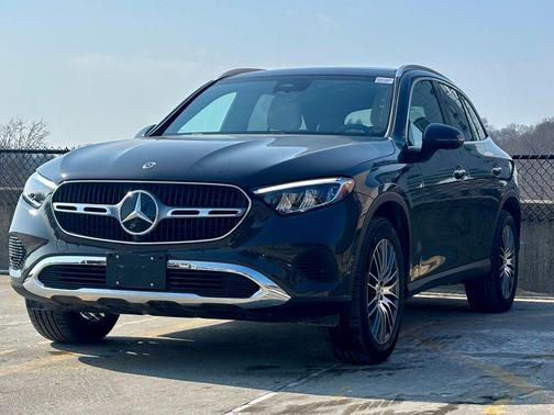 2026 Mercedes-Benz GLC 300 4MATIC