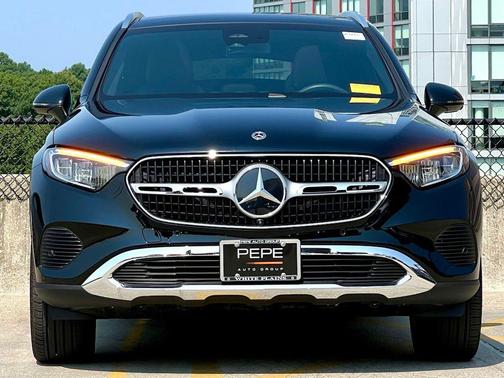 Black 2026 Mercedes-Benz GLC 300 4MATIC