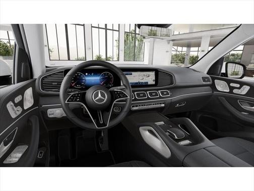 2025 Mercedes-Benz GLS 450 4MATIC