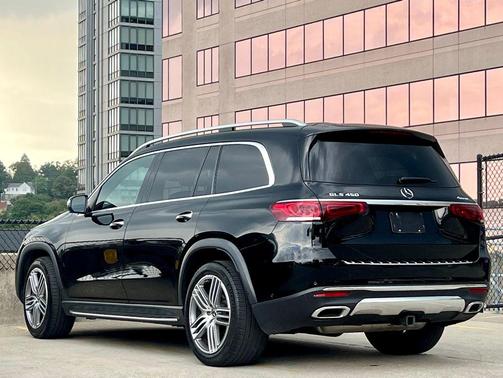 2022 Mercedes-Benz GLS 450 4MATIC