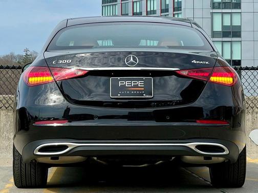 Obsidian Black Metallic 2026 Mercedes-Benz C-Class C 300 4MATIC