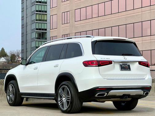Polar White 2023 Mercedes-Benz GLS 450 4MATIC