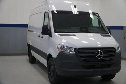2025 Mercedes-Benz Sprinter 2500 Standard Roof