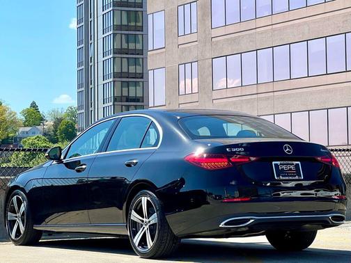 Obsidian Black Metallic 2026 Mercedes-Benz C-Class C 300 4MATIC