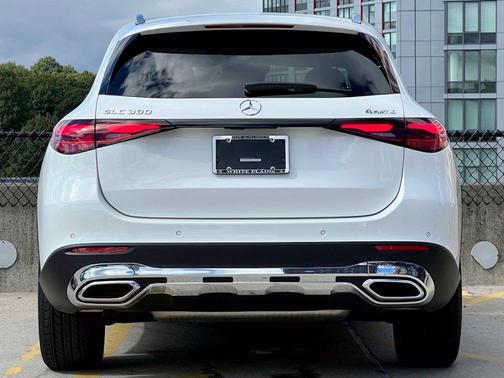 Polar White 2026 Mercedes-Benz GLC 300 4MATIC