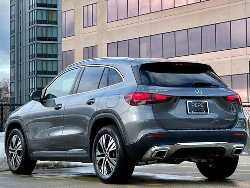 2026 Mercedes-Benz GLA 250 4MATIC