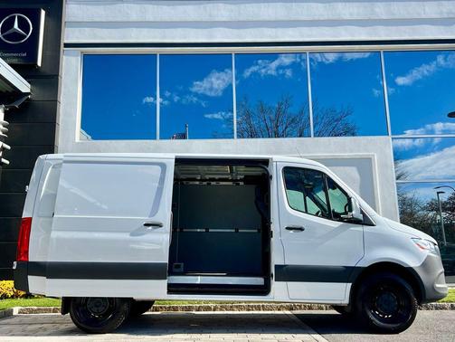 2025 Mercedes-Benz Sprinter 2500 Standard Roof