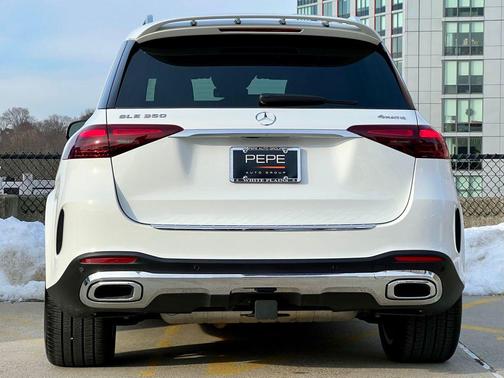 2026 Mercedes-Benz GLE 350 4MATIC