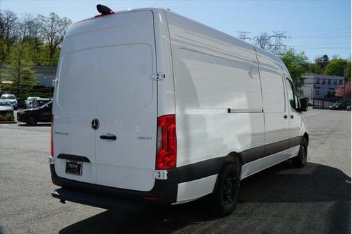 2025 Mercedes-Benz Sprinter 2500 High Roof