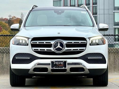 2022 Mercedes-Benz GLS 450 4MATIC