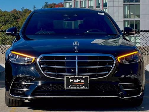 Black 2022 Mercedes-Benz S-Class 4MATIC