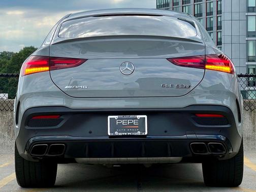 MANUFAKTUR Alpine Grey 2024 Mercedes-Benz AMG GLE 63 S 4MATIC+